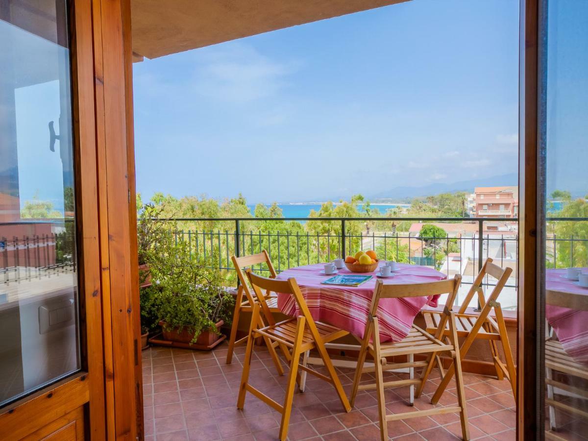 Golfo Di Tindari Apartments Falcone Exteriér fotografie