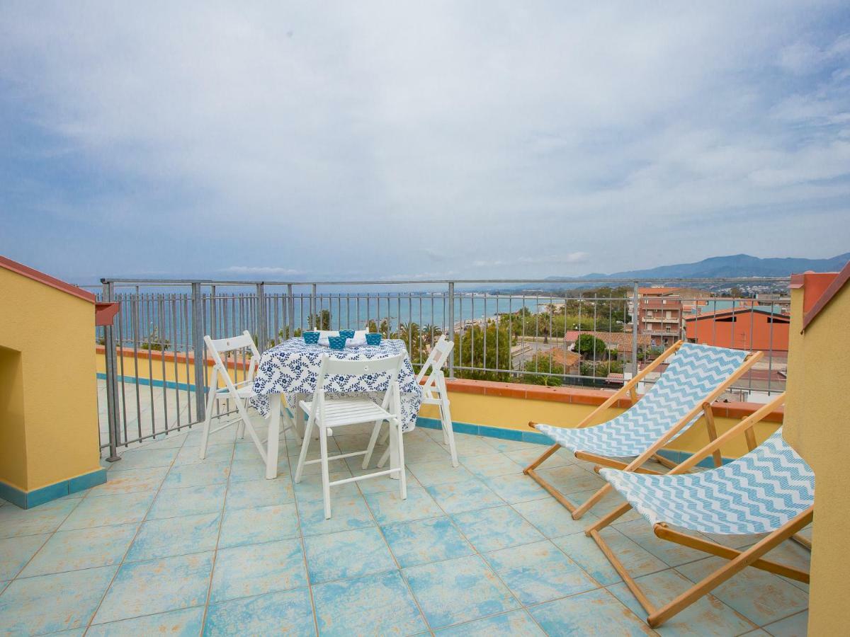 Golfo Di Tindari Apartments Falcone Exteriér fotografie